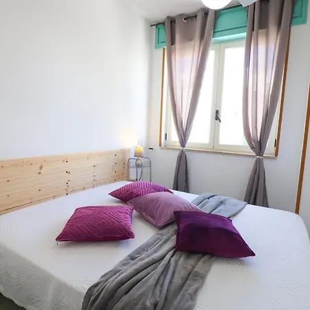 Дом отдыха Bilo Nadia Cozy 200 M From Otrantos Castle Отранто