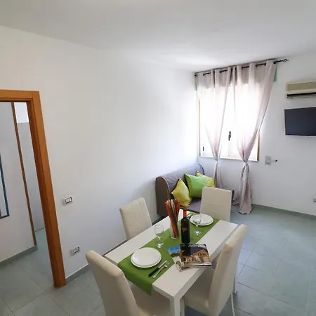 Bilo Nadia Cozy 200 M From Otrantos Castle Дом отдыха *