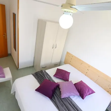 Bilo Nadia Cozy 200 M From Otrantos Castle Vakantiehuis