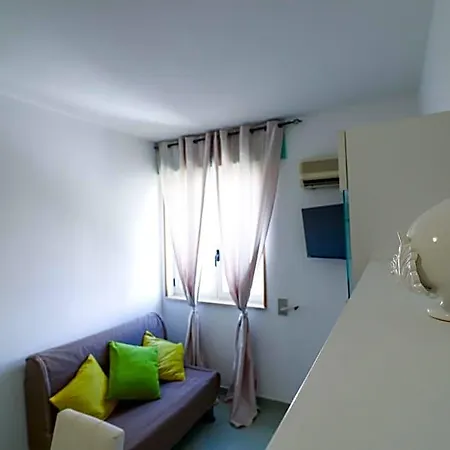 Bilo Nadia Cozy 200 M From Otrantos Castle Vakantiehuis *