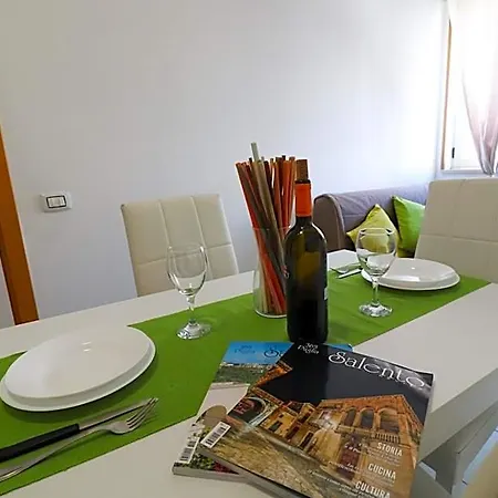 Vakantiehuis Bilo Nadia Cozy 200 M From Otrantos Castle Otranto