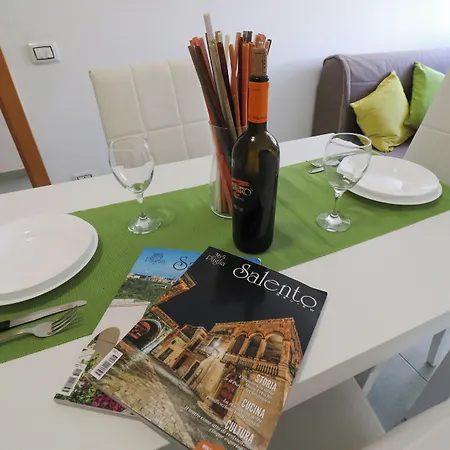 Bilo Nadia Cozy 200 M From Otrantos Castle Dom wakacyjny *