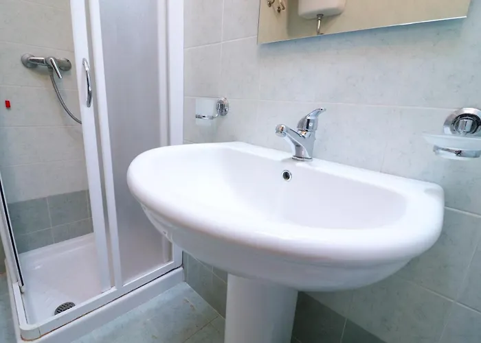 Bilo Nadia Cozy 200 M From Otrantos Castle Nyaraló